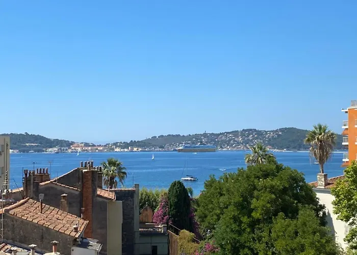 T2 Vue Mer Toulon Plage Mourillon
